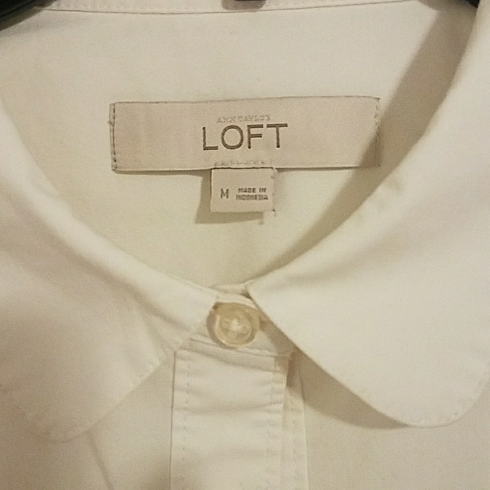 Button down Blouse - Picture 2 of 3